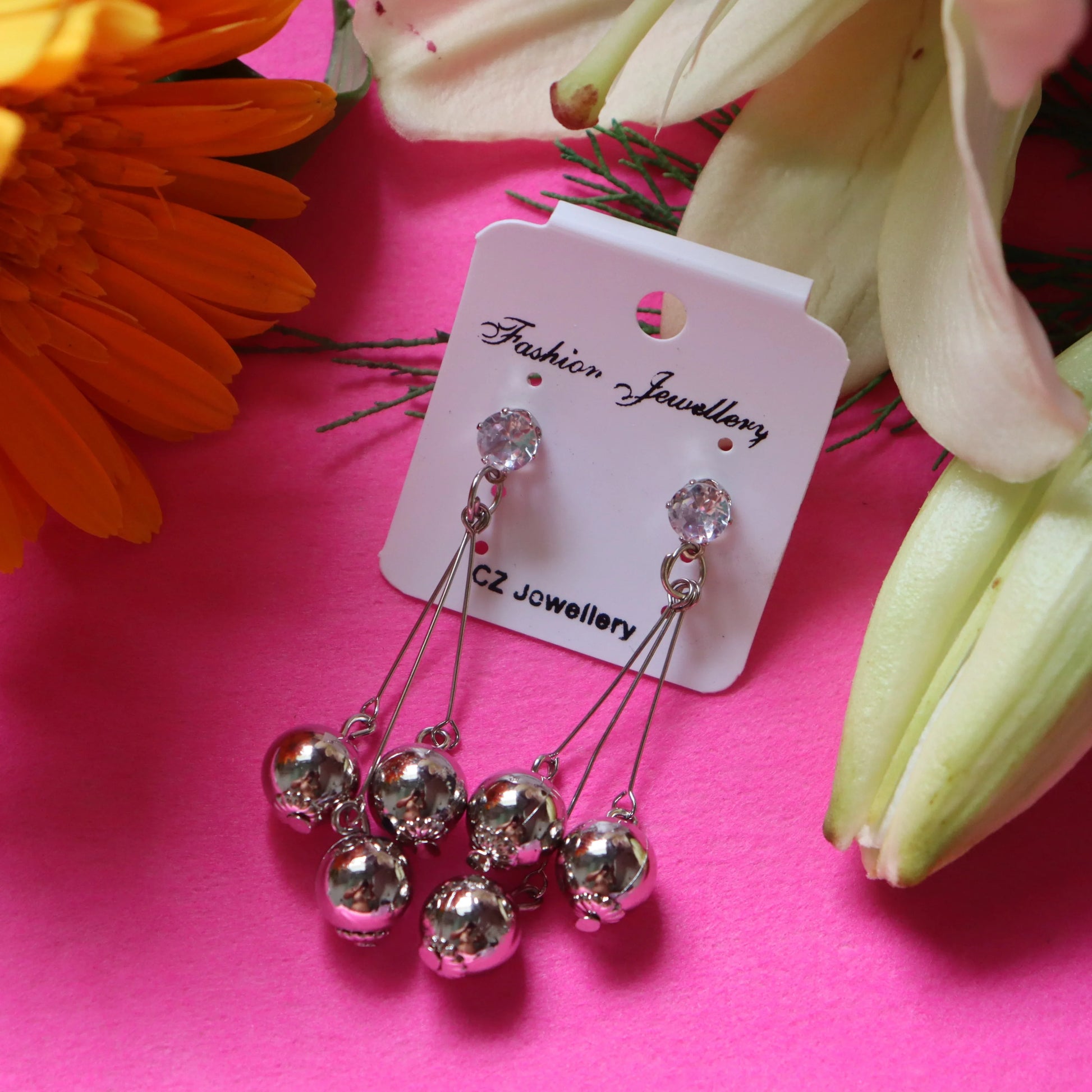 Silver Droplets Diva Earring - Areumi