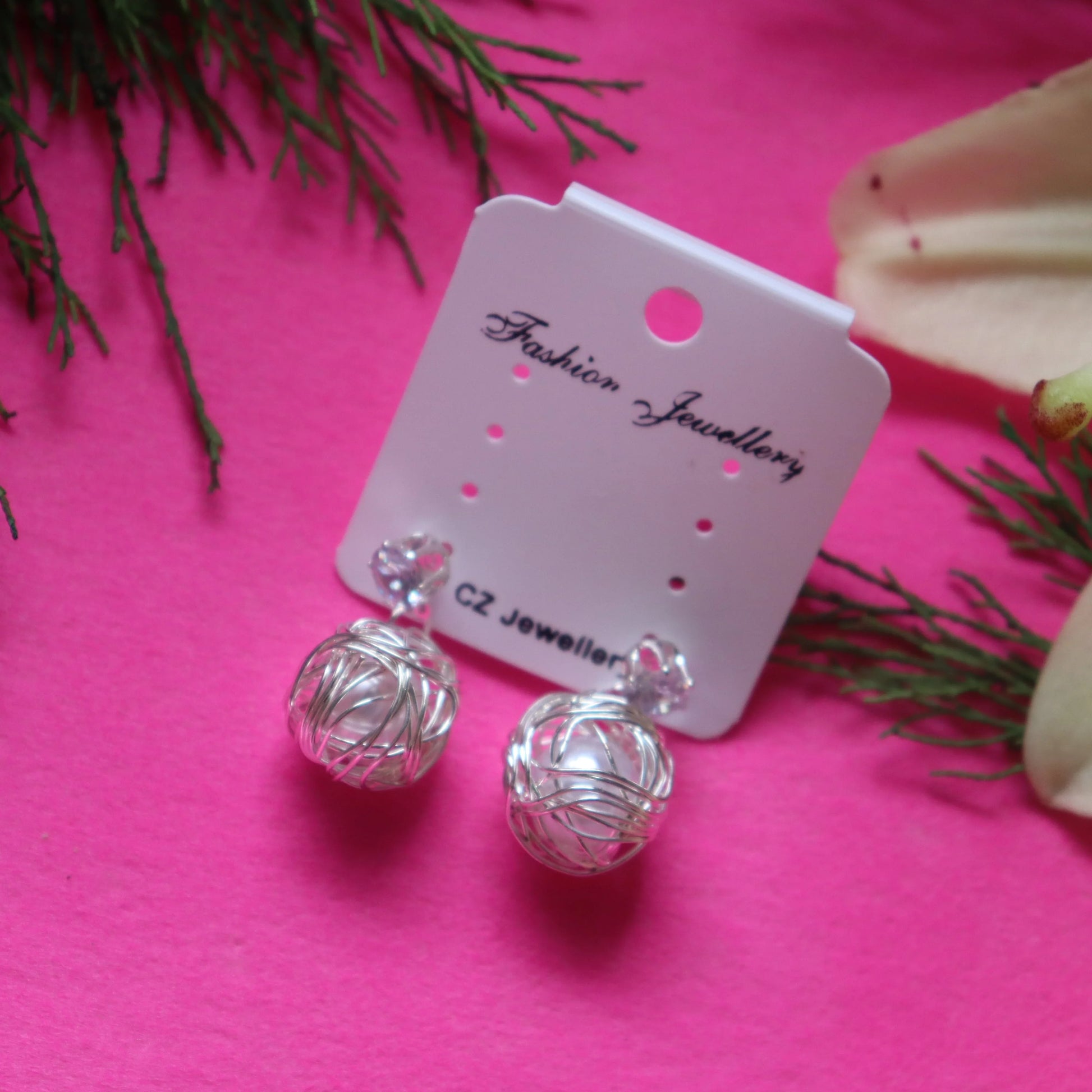 Luna Nest Drop Earrings - Areumi