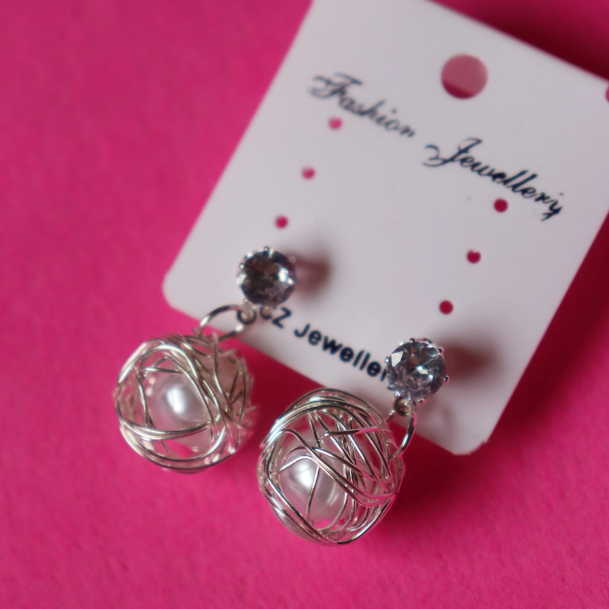Luna Nest Drop Earrings - Areumi