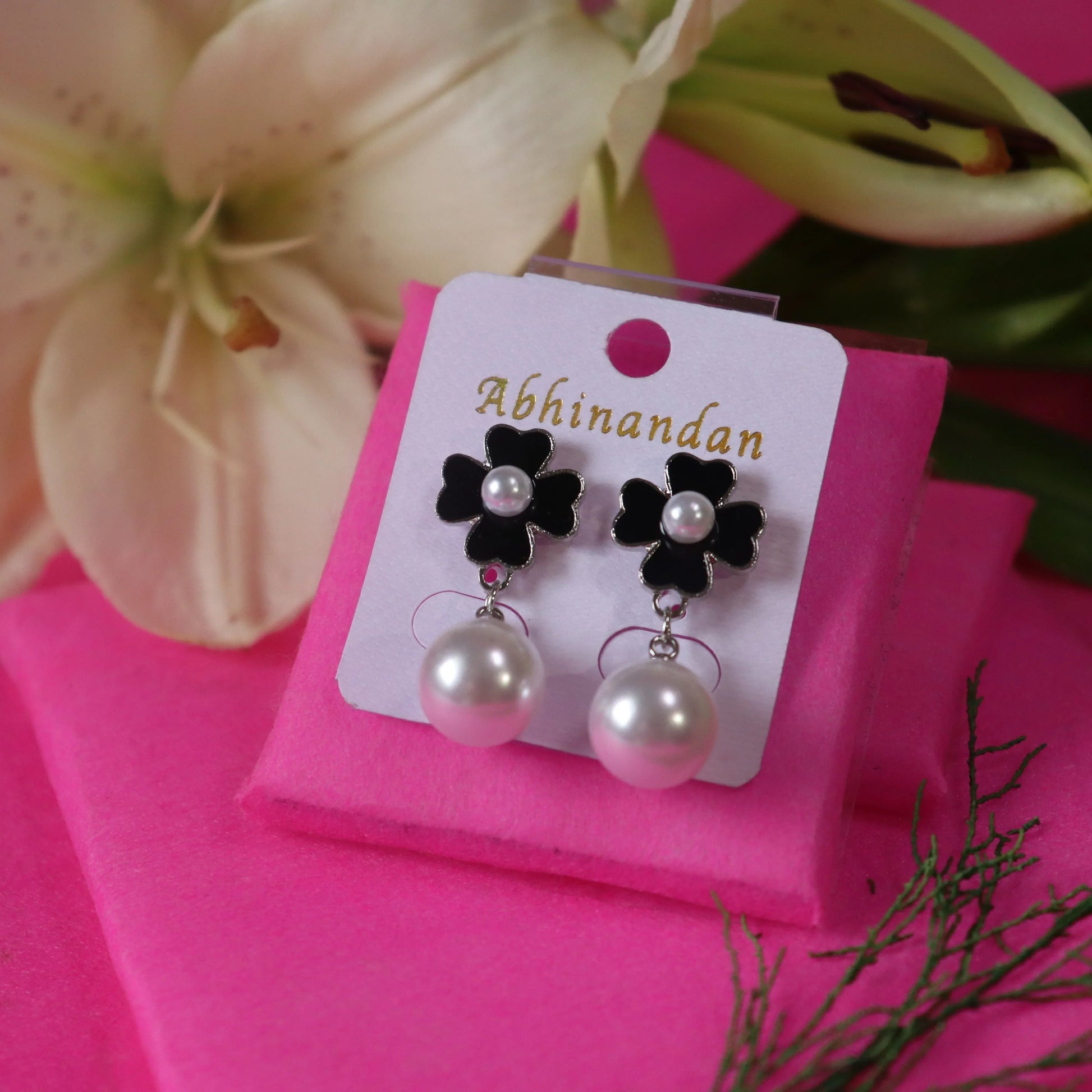 Floral Stud With Pearl Drop Earrings - Areumi