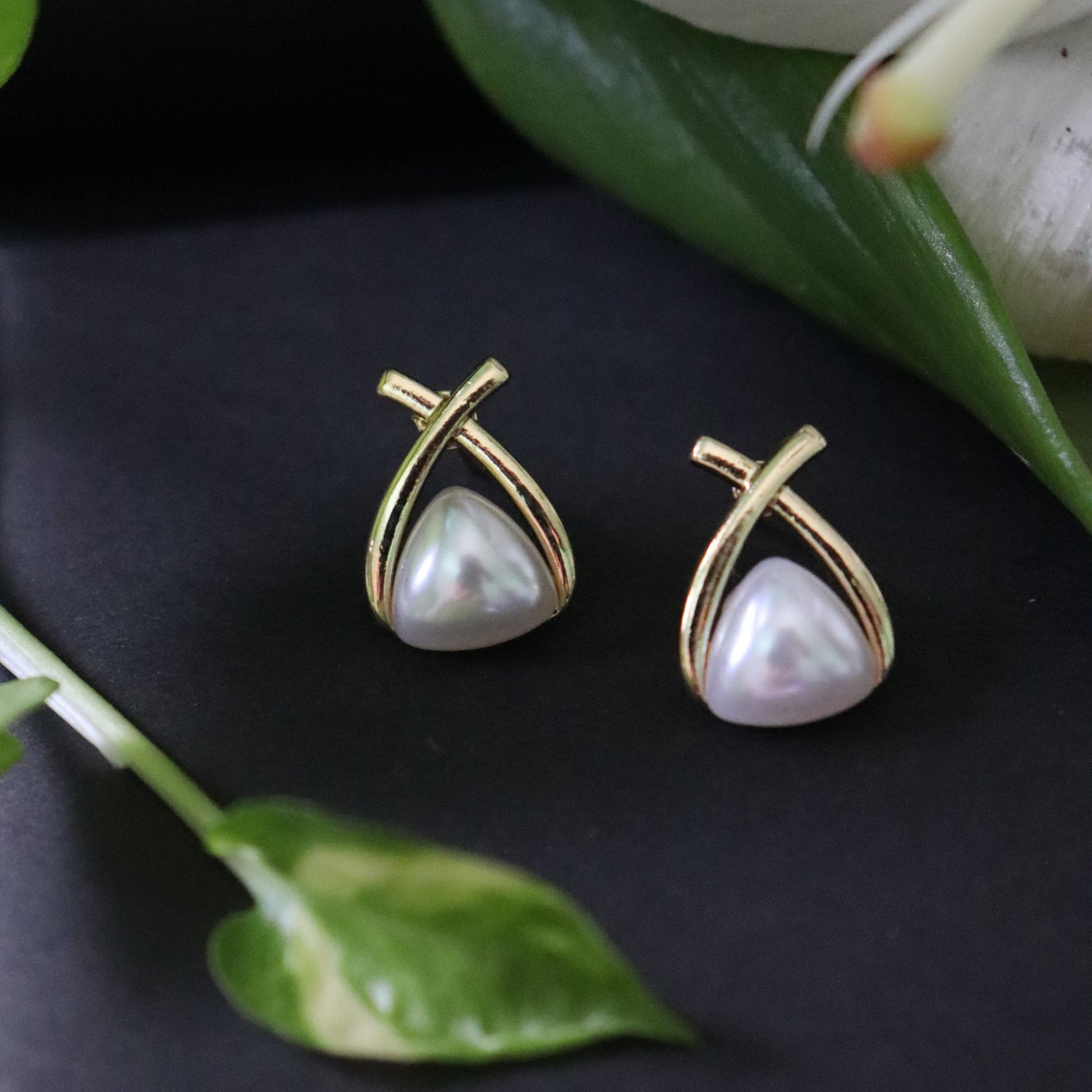Korean Earrings - Areumi