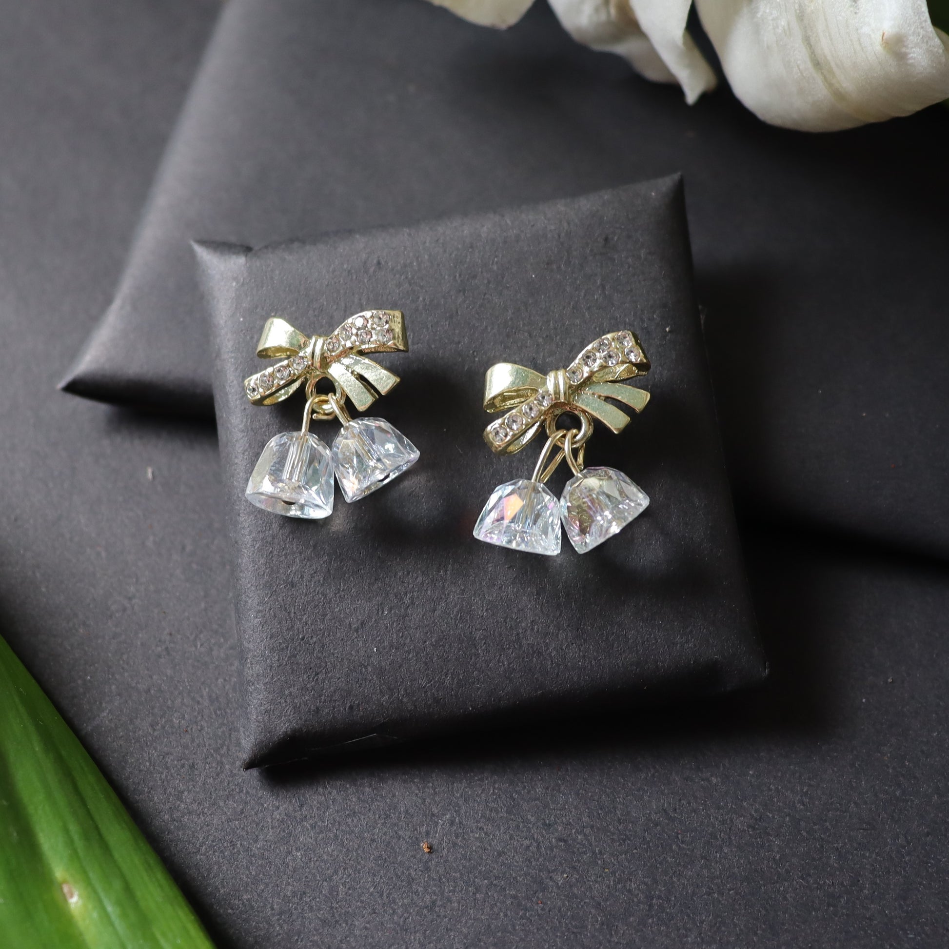 Korean Earrings - Areumi