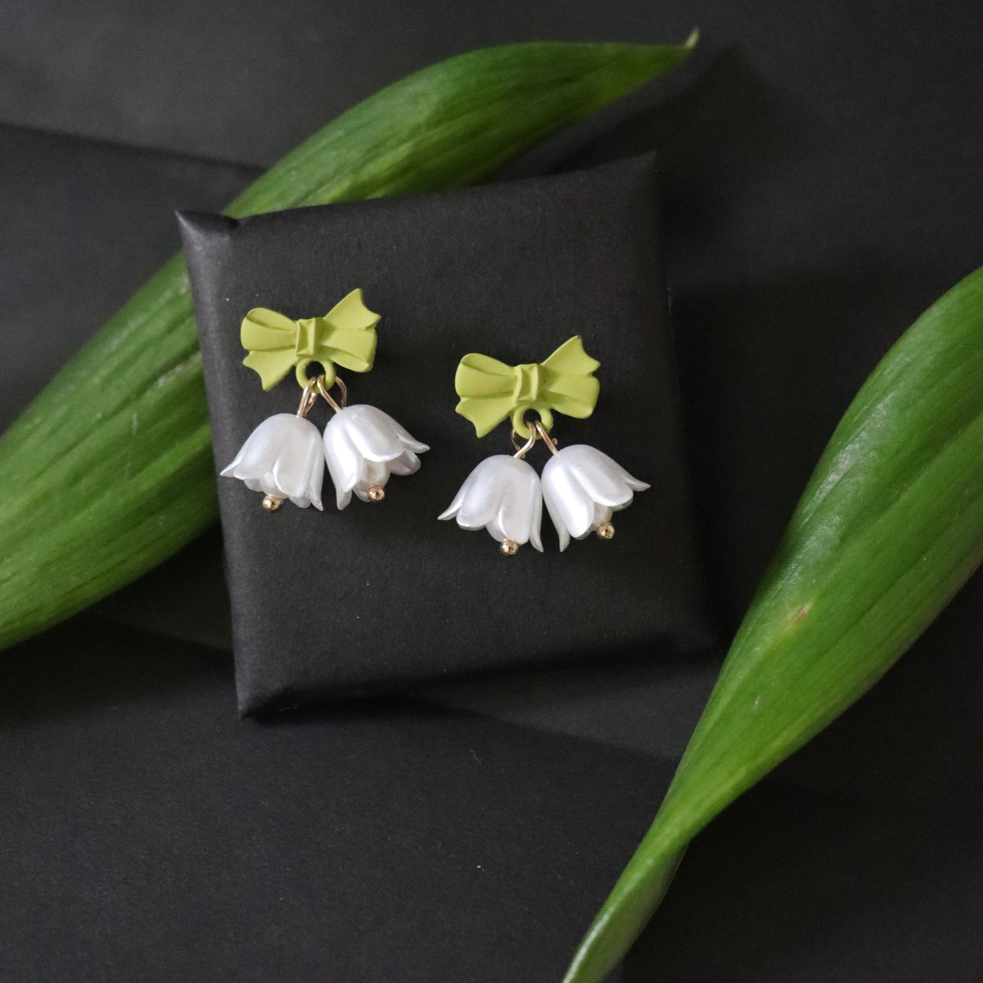BloomBelle Tulip Drops Earring - Areumi