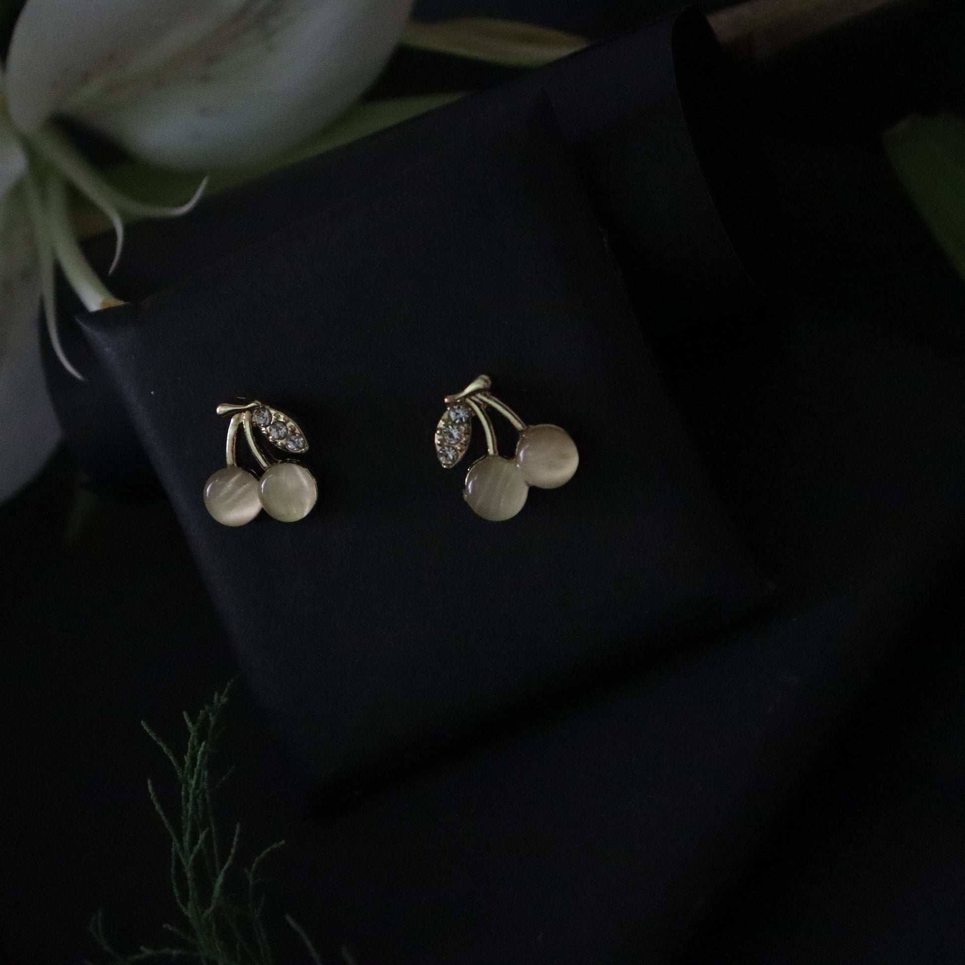 Korean Earrings - Areumi