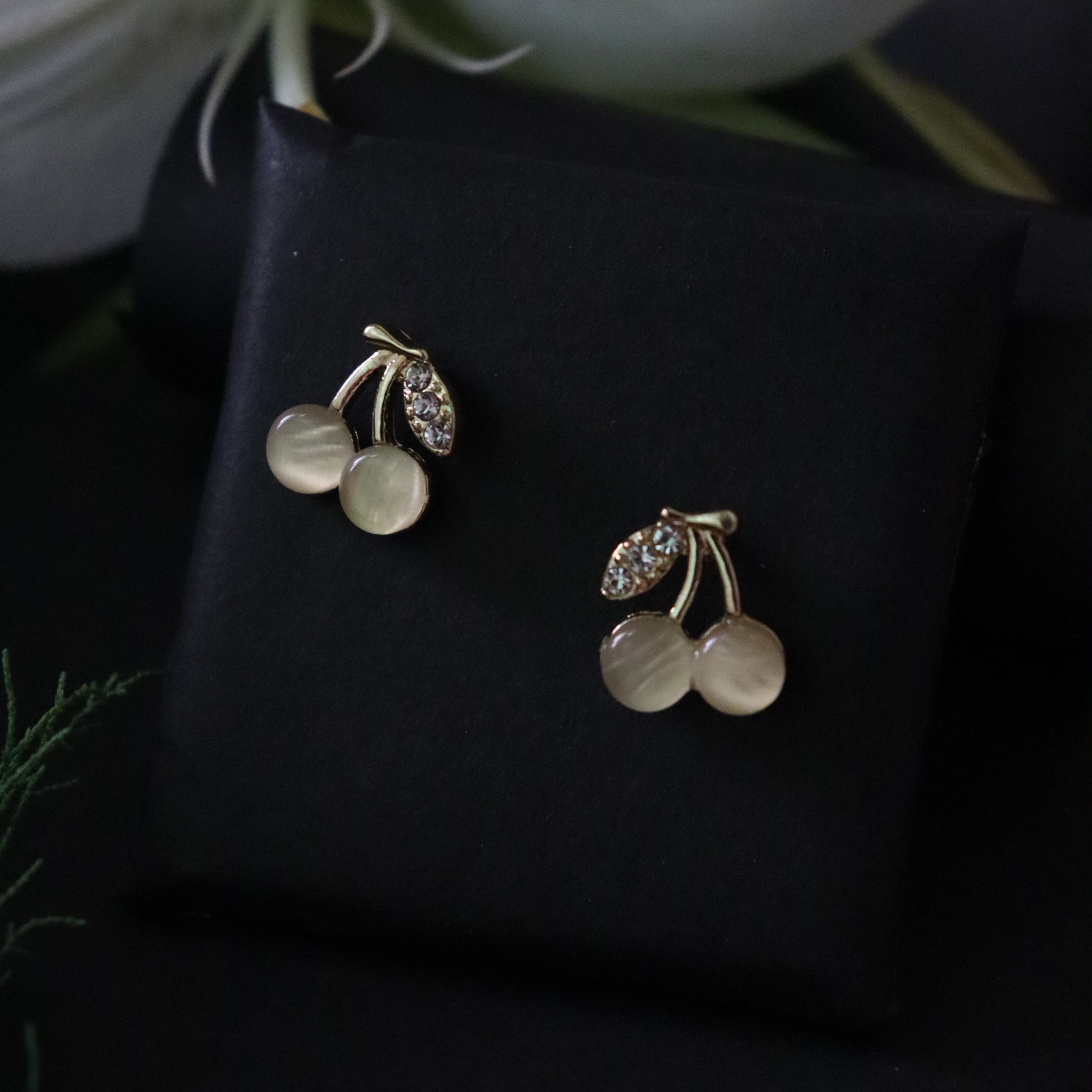 Korean Earrings - Areumi