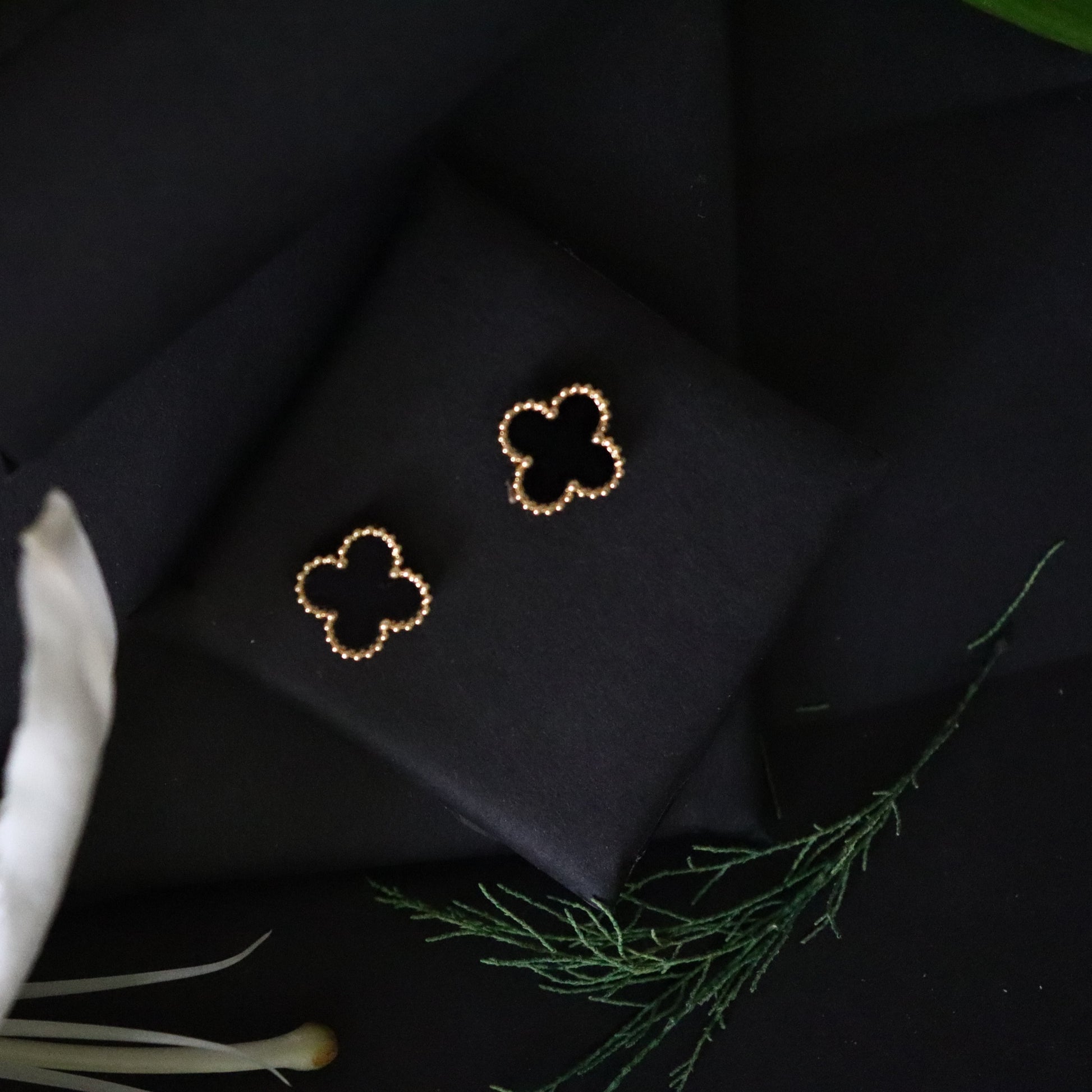 Korean Earrings - Areumi
