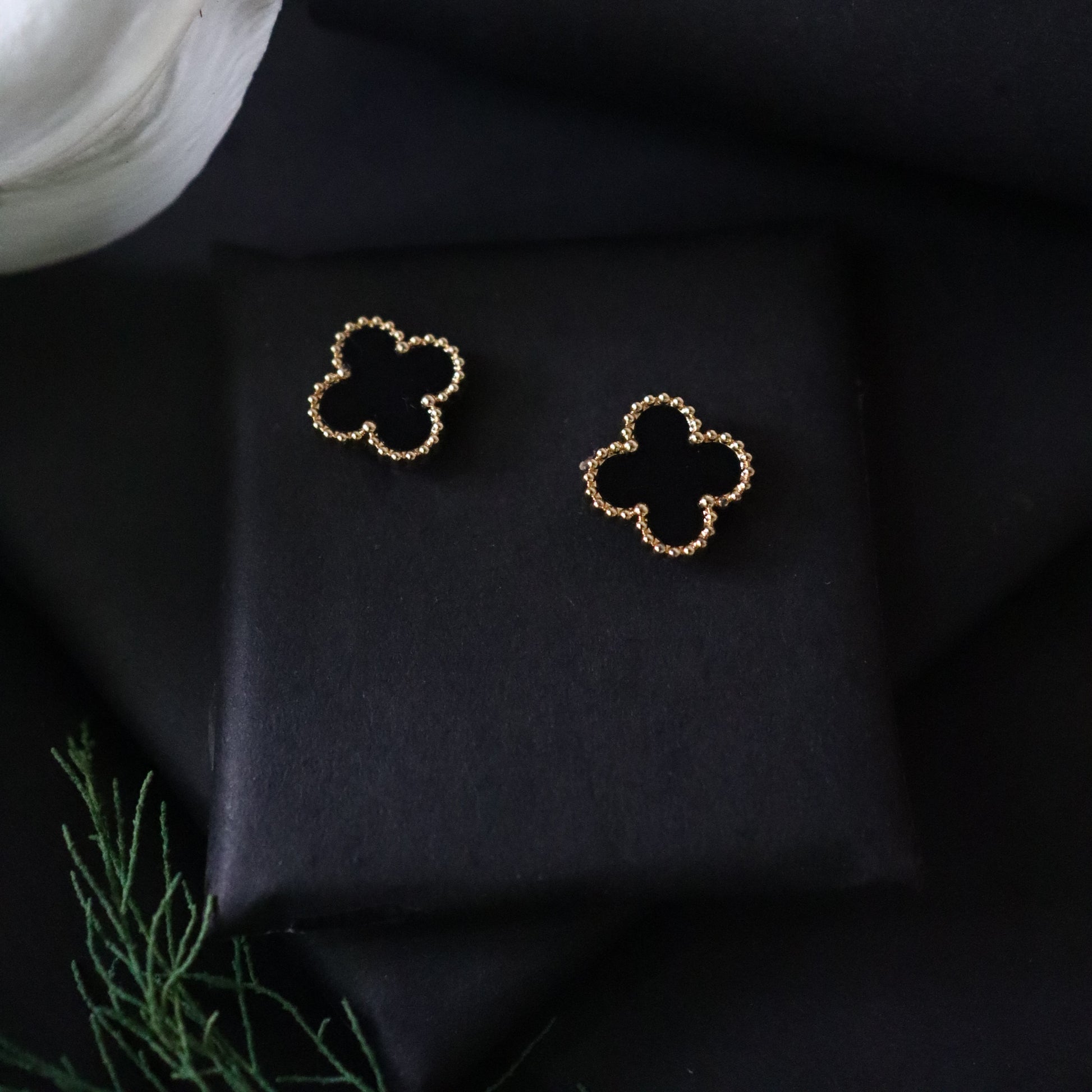 Korean Earrings - Areumi