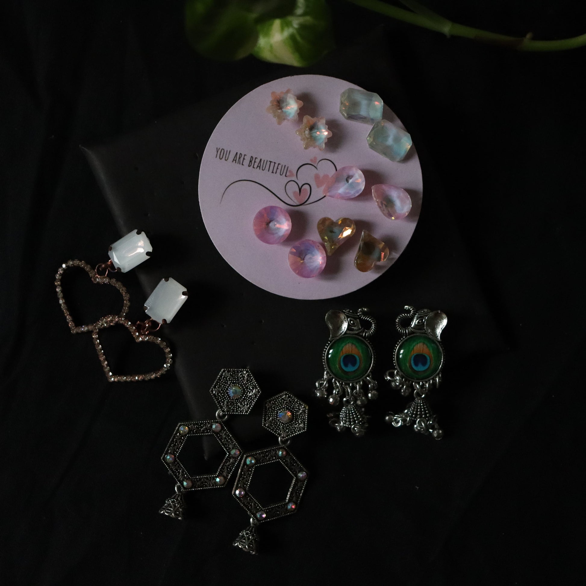 "Premium Multi-Style Earring Combo – 4 Looks in 1 for ₹149"
